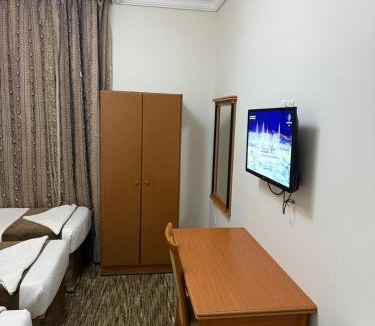 Al Aziziyah Hotel | فندق زاد المسافر المحبس