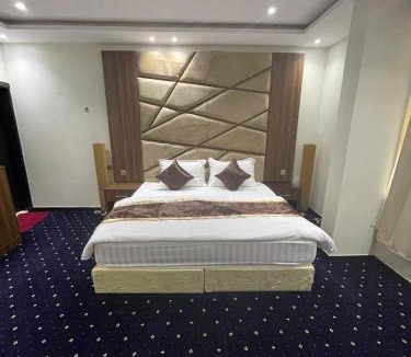 'Asir Hotel | فندق عين دره