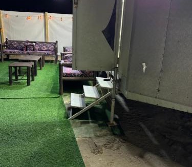Dhahran Other | كرفان السرور على البحر
