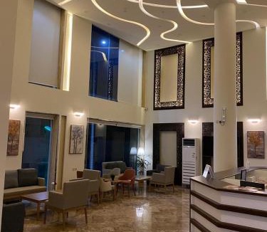 Yanbu Hotel | لوفا للشقق المخدومة