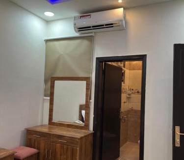 Al Kharj Apartment | مواجد Mawajid