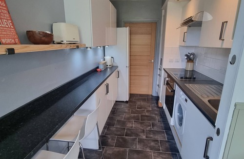 Llansantffraid-ym-Mechain Apartment | 1-bed Apartment - Sleeps 2 & Private Parking