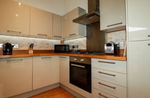 Looe Cabin | 1 Hedgerows Lanreath, Cornwall