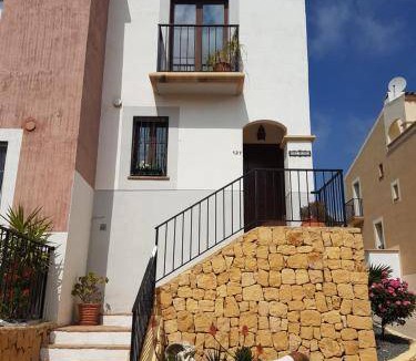 Golf Bahia House | 100 m² House ∙ 2 bedrooms ∙ 6 guests