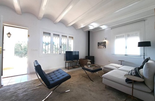 Arnella House | 100 m² House ∙ 2 bedrooms ∙ 4 guests