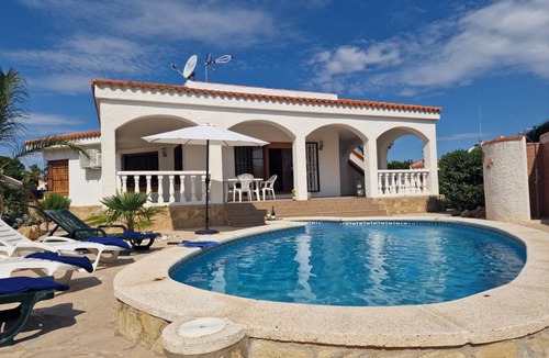 Riumar House | 100 m² House ∙ 2 bedrooms ∙ 4 guests