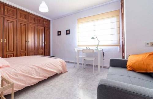 Morvedre Resort | 100 m² Private room ∙ 1 bedroom ∙ 1 guest