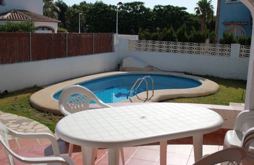 Els Poblets Villa | 100 m² Villa ∙ 3 bedrooms ∙ 6 guests