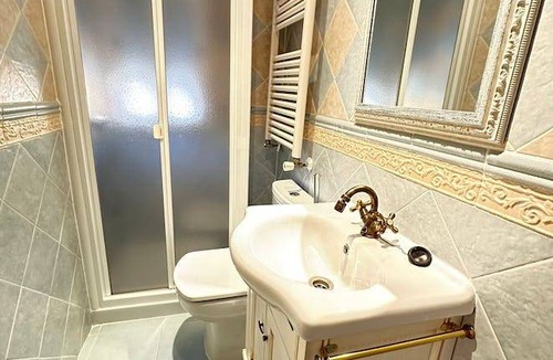 Atocha Resort | 110 m² Private room ∙ 1 bedroom ∙ 1 guest