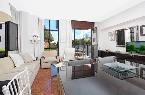 Calella de Palafrugell Apartment | 115 m² Apartment ∙ 4 bedrooms ∙ 8 guests