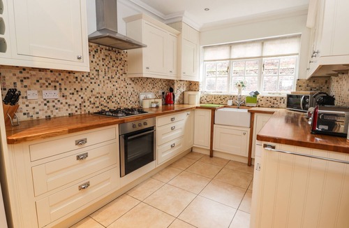 Chester Cottage | 12 Deva Terrace