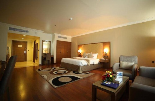 Buraydah Hotel | 120 m² Hotel ∙ 10 guests