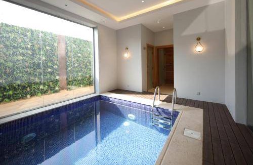 Hera Street Hotel | 120 m² Hotel ∙ 2 bedrooms ∙ 6 guests