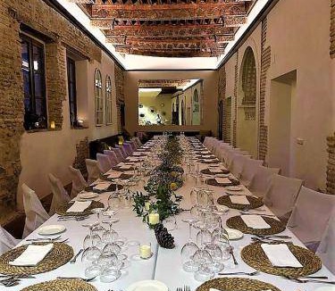 Toledo City Center Resort | 1200 m² Resort ∙ 10 bedrooms ∙ 26 guests