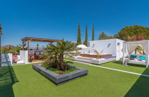 Torrox House | 130 m² House ∙ 4 bedrooms ∙ 8 guests