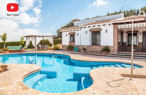 Alhaurin el Grande Villa | 130 m² Villa ∙ 3 bedrooms ∙ 7 guests