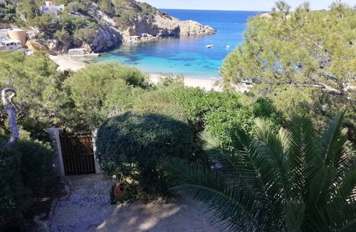 Cala Vadella Villa | 140 m² Villa ∙ 4 bedrooms ∙ 8 guests