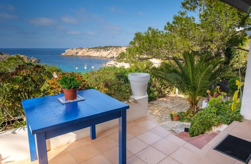 Cala Vadella Villa | 140 m² Villa ∙ 4 bedrooms ∙ 8 guests