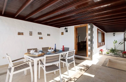 Puerto del Carmen Villa | 145 m² Villa ∙ 3 bedrooms ∙ 6 guests