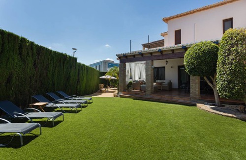 Gandia Villa | 145 m² Villa ∙ 4 bedrooms ∙ 10 guests