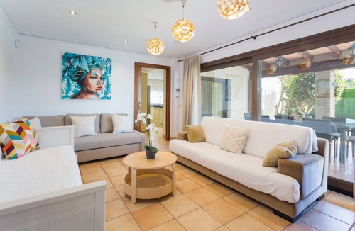 Gandia Villa | 145 m² Villa ∙ 4 bedrooms ∙ 10 guests