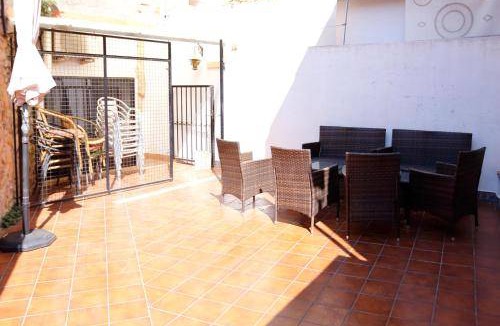 Albocasser House | 180 m² House ∙ 5 bedrooms ∙ 15 guests