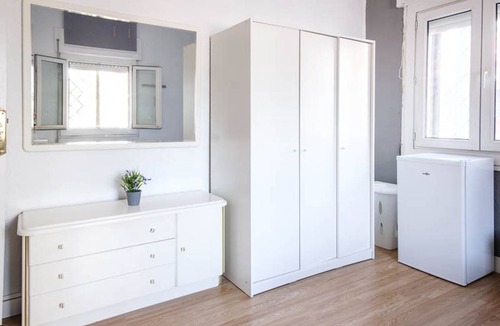 Alcala de Henares Resort | 190 m² Private room ∙ 1 bedroom ∙ 1 guest