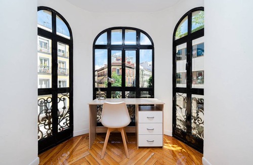 Moncloa - Arguelles Resort | 190 m² Private room ∙ 1 bedroom ∙ 1 guest