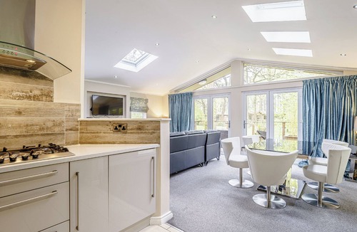 Congleton Ski Chalet | 2 bedroom accommodation in Eaton, Congleton