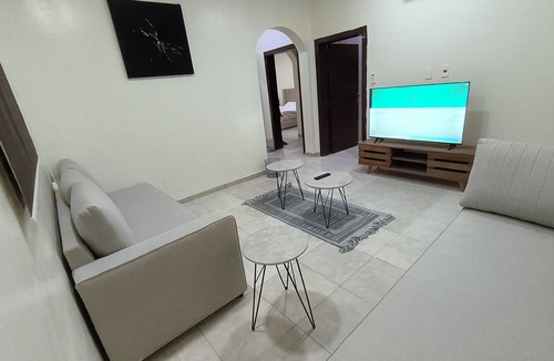 Dammam Apartment | 2-bedroom apartment in charming Dammam with AC, WiFi, kitchen and washingmachine