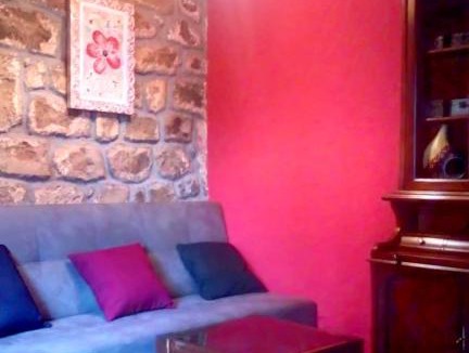 Covaleda House | 2 bedrooms house with enclosed garden at Covaleda