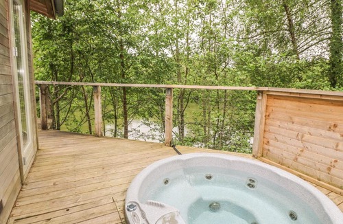 Looe House | 2 Water's Edge