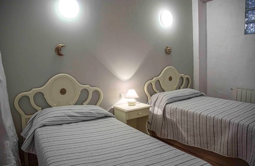 Albentosa House | 200 m² House ∙ 6 bedrooms ∙ 12 guests