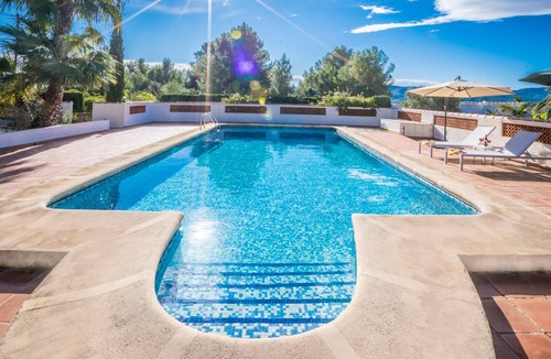 Ermita Villa | 212 m² Villa ∙ 3 bedrooms ∙ 6 guests