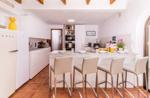 Ermita Villa | 212 m² Villa ∙ 3 bedrooms ∙ 6 guests