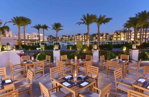Tiran Island Resort | 216 m² Resort ∙ 3 bedrooms ∙ 127 guests