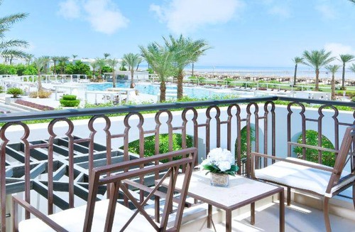 Tiran Island Resort | 216 m² Resort ∙ 3 bedrooms ∙ 127 guests