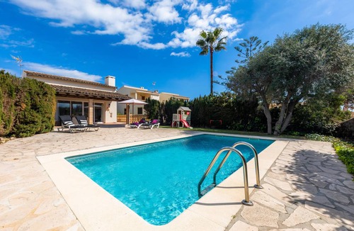 Sa Coma House | 220 m² House ∙ 5 bedrooms ∙ 8 guests
