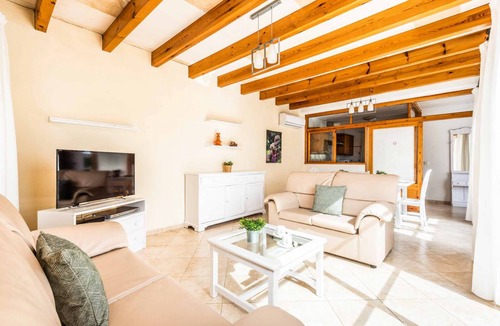Cala en Blanes Villa | 23 m² Villa ∙ 3 bedrooms ∙ 6 guests