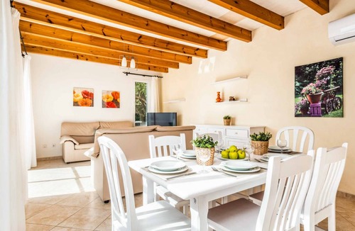 Cala en Blanes Villa | 23 m² Villa ∙ 3 bedrooms ∙ 6 guests