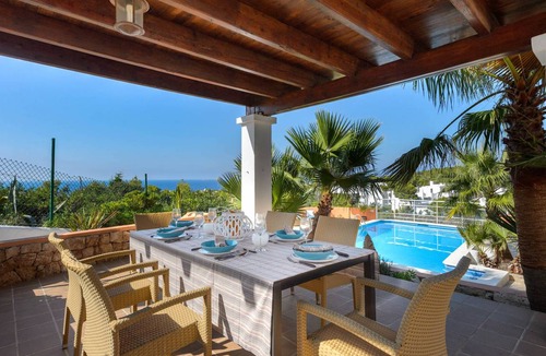 Cala Vadella Villa | 250 m² Villa ∙ 4 bedrooms ∙ 8 guests