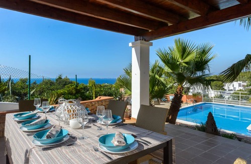 Cala Vadella Villa | 250 m² Villa ∙ 4 bedrooms ∙ 8 guests