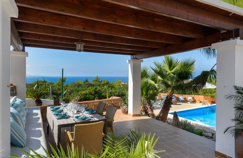Cala Vadella Villa | 250 m² Villa ∙ 4 bedrooms ∙ 8 guests