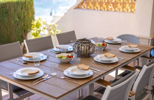 Orihuela Costa House | 250 m² House ∙ 4 bedrooms ∙ 8 guests