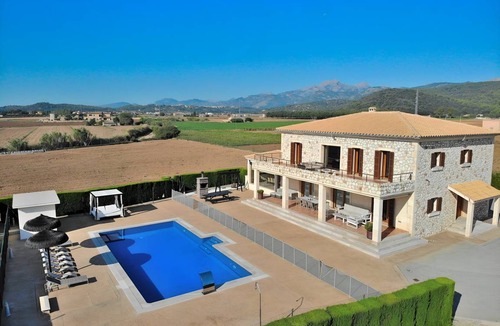 Sa Pobla House | 250 m² House ∙ 4 bedrooms ∙ 8 guests