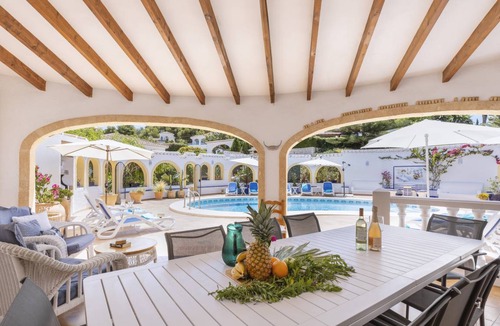El Tosalet Villa | 250 m² Villa ∙ 5 bedrooms ∙ 11 guests