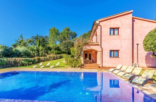 Crestatx Villa | 268 m² Villa ∙ 5 bedrooms ∙ 10 guests
