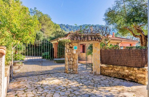 Crestatx Villa | 268 m² Villa ∙ 5 bedrooms ∙ 10 guests