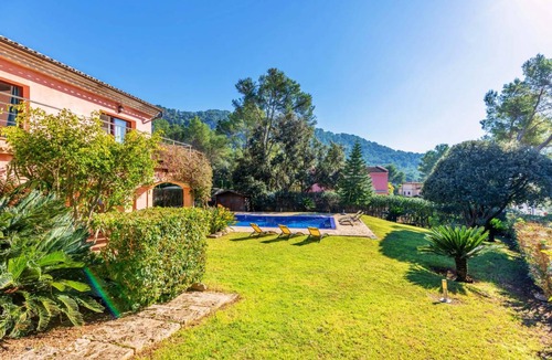 Crestatx Villa | 268 m² Villa ∙ 5 bedrooms ∙ 10 guests