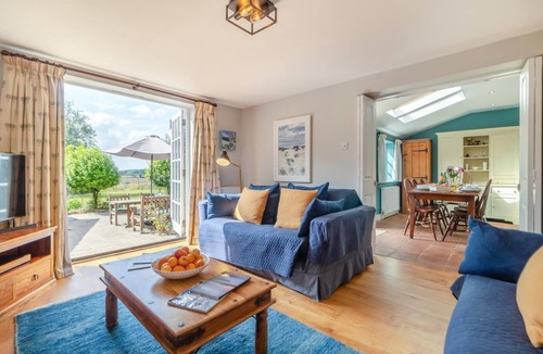 Westleton Cottage | 3 Bed in Westleton, Saxmundham (oc-est)